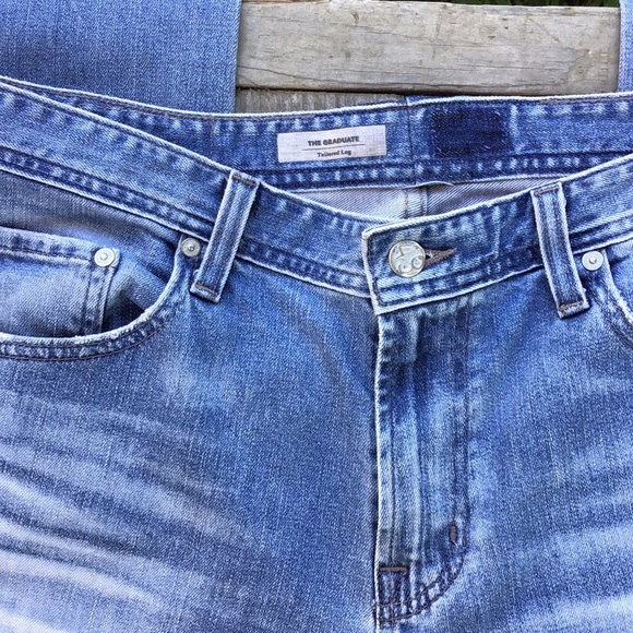 [SOLD] Ag The Graduate Tailored Leg Light Wash 36 - Picture 3 of 8